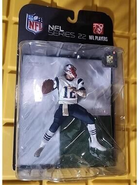 McFarlane Toys NFL Brady NFL Series 22 Boxed Action Figure, Multicolor, Plastic
